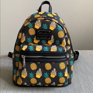 ♦️NWT♦️DisneyLoungefly backpack-DoleWhip Pineapple